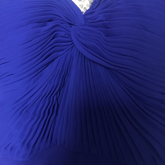 Gorgeous royal blue prom dress - Picture 5 of 8